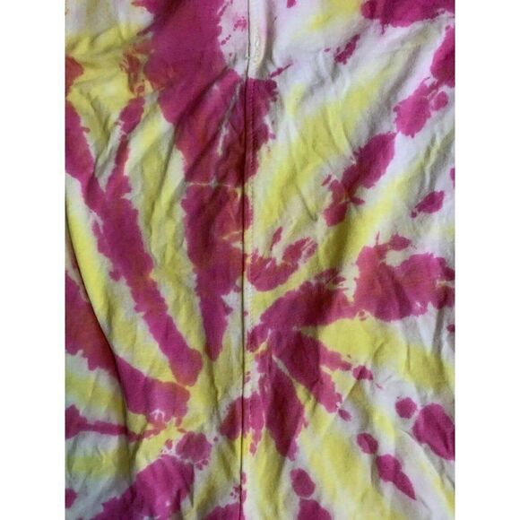 Missguided New Tie Dye High waist shorts - Picture 2 of 5